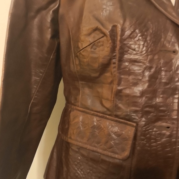LOFT 100% Leather Jacket - Picture 3 of 7